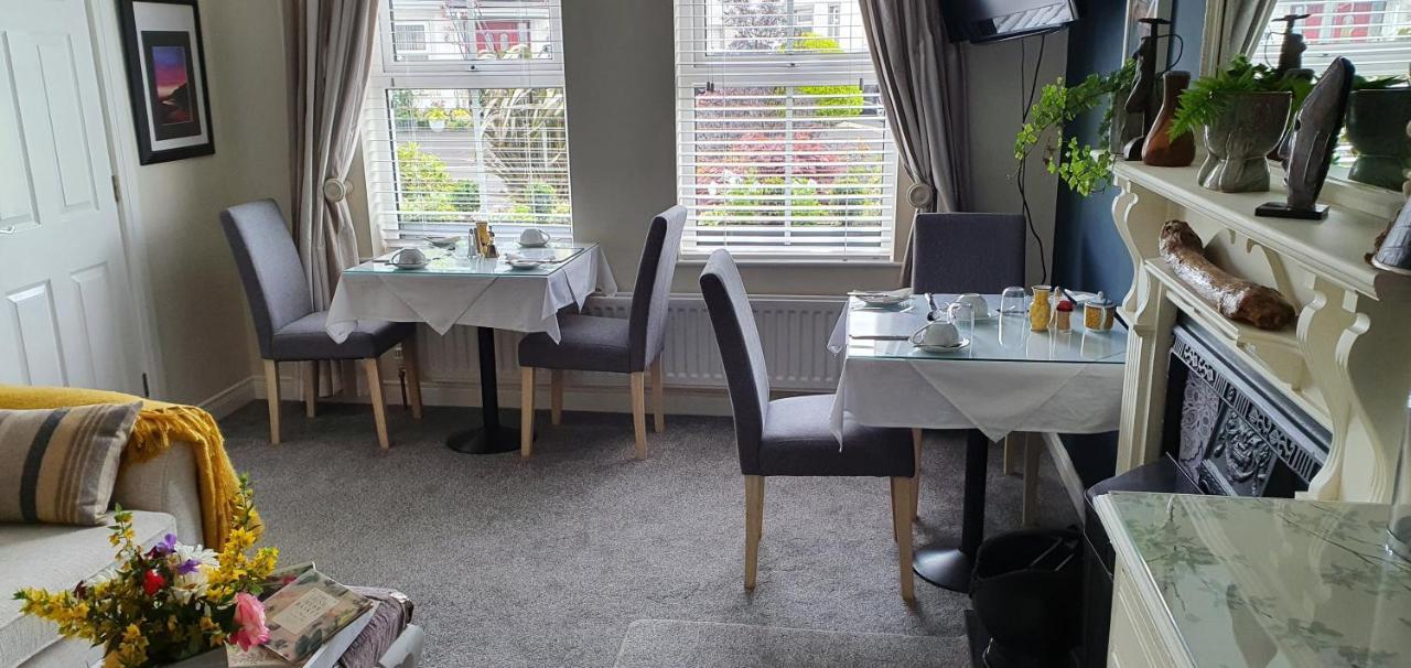 Grove Bed & Breakfast Coleraine Eksteriør billede